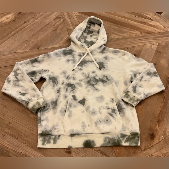 Feat Tops - Feat Unisex Blanketblend Camo Hoodie Pullover‎ Size Medium